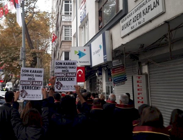 Hukuk Tanımaz Yargıtay'a Yürüdük